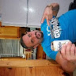 Meet your Posher, Yoanny sanches